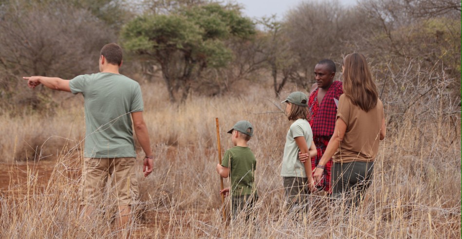 Fusspirsch am Rande des Amboseli National Parks