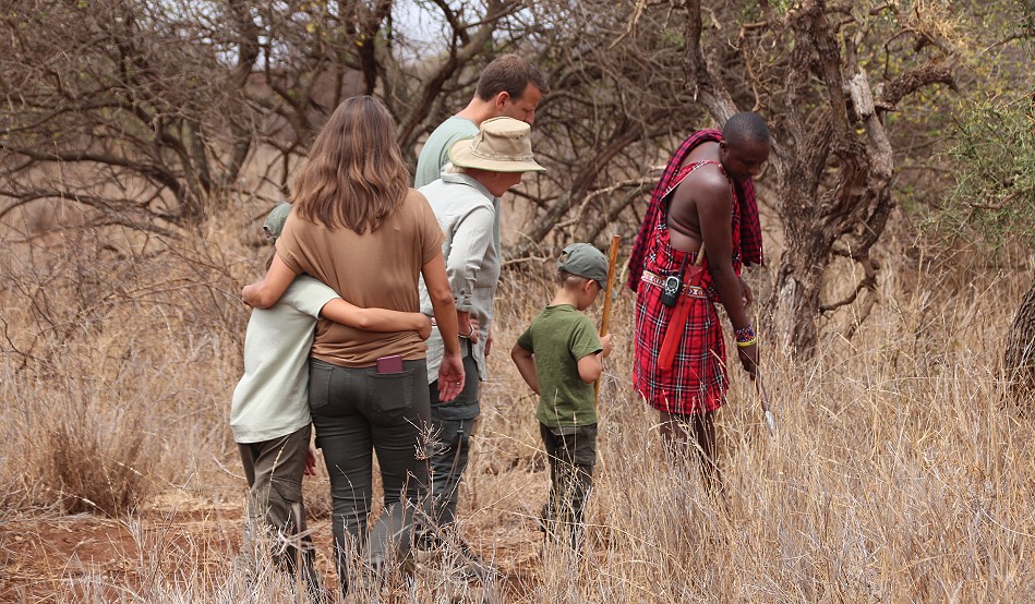 Fusspirsch am Rande des Amboseli National Parks