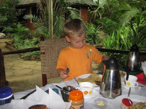 Mit der Familie im Boko Boko Guesthouse