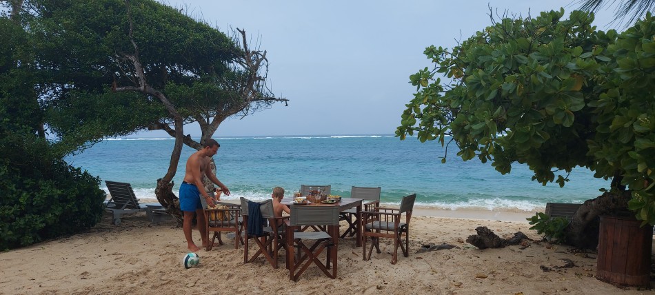 am Kuruvitu Beach