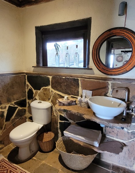 Leopards Lair Cottages - Lumo Conservancy - Tsavo