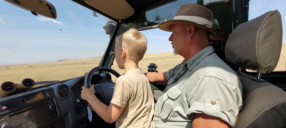 Malik auf Pirschfahrt in der Masai Mara
