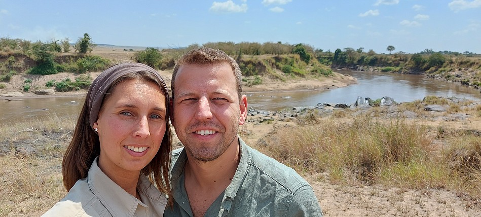 Familiensafari in der Masai Mara, am Ufer des Mara Rivers