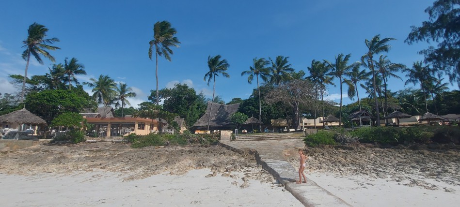 Eleven Pearls - Boudique Hotel; Diani Beach
