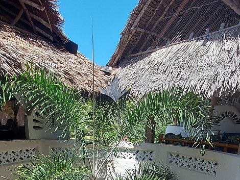 Keringet Tiwi Beach Villa - Tiwi Beach