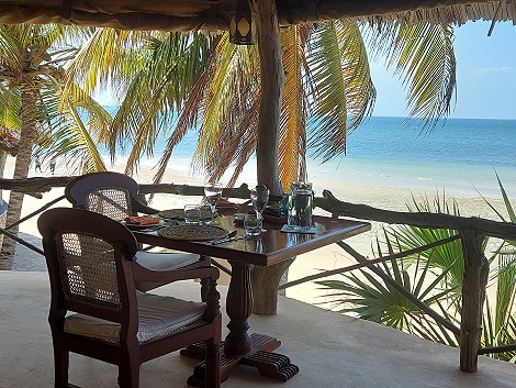 Lamu - Manda Bay Resort - Manda Island