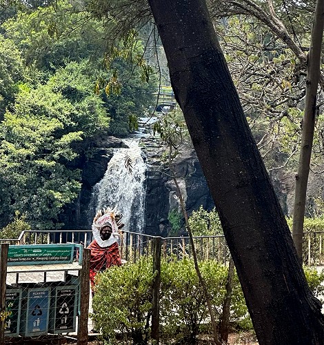 Nyaruhuru, Thomson Falls Lodge