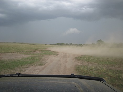 land unter in der Masai Mara