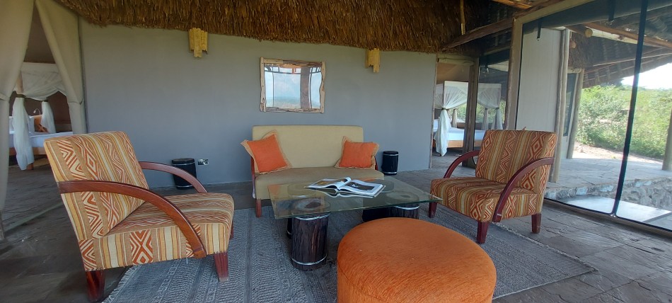 Soroi Cheetah Camp - Lumo Conservancy