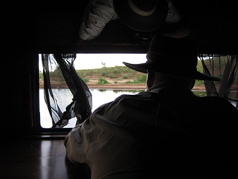 Soroi Lions Bluff, Foto Hide