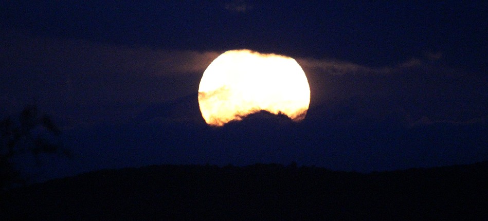 Vollmond im Lumo Reservat
