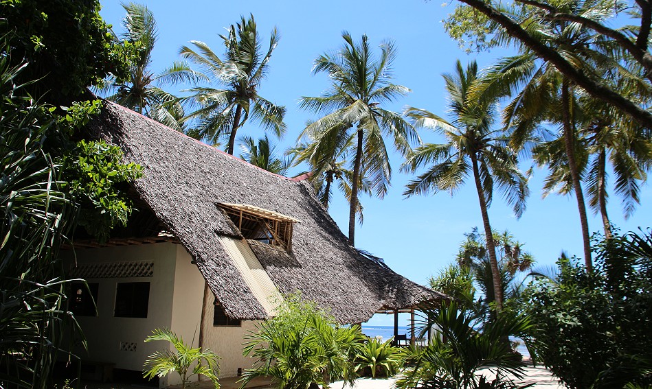 Mbuyu Beach Bungalows - Msambweni Beach / South Coast