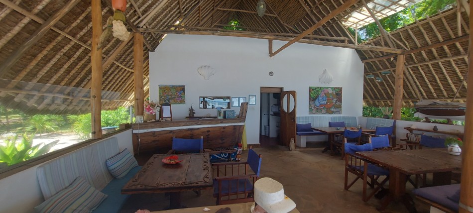Mbuyu Beach Bungalows - Msambweni Beach / South Coast