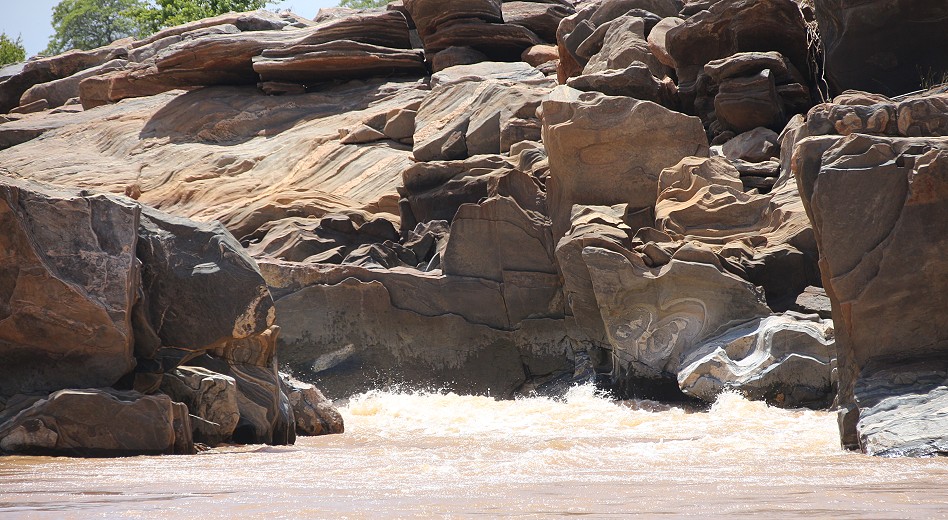 Adamson Falls - Meru / Kora National Park
