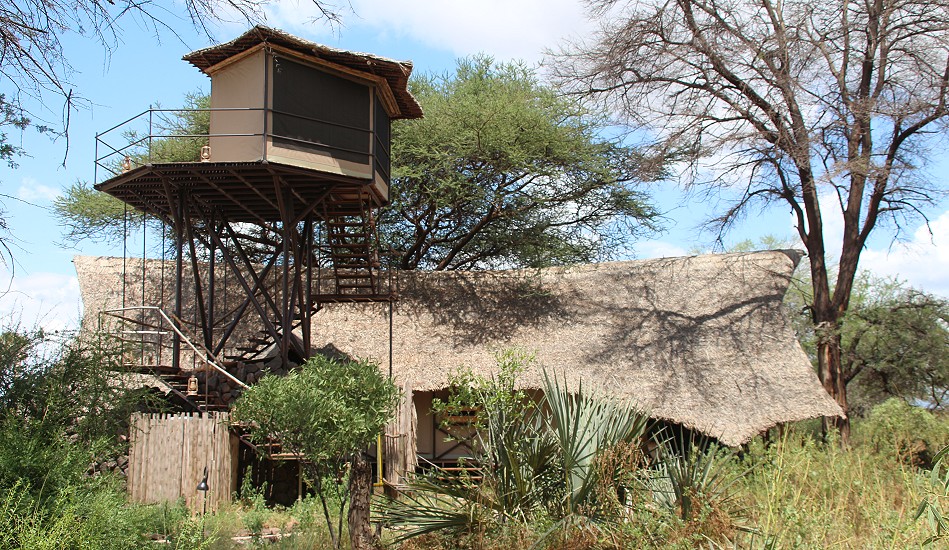 Starbed im Soroi Larsens Camp - Samburu Reservat