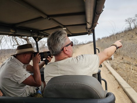 Auf Safari mit Adam Jones