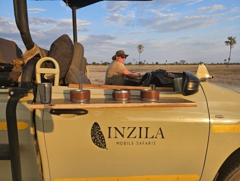 Sundowner im Hwange National Park