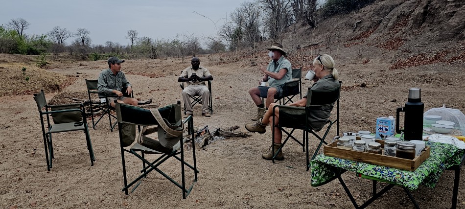 Bush breakfast in the Lukosi River