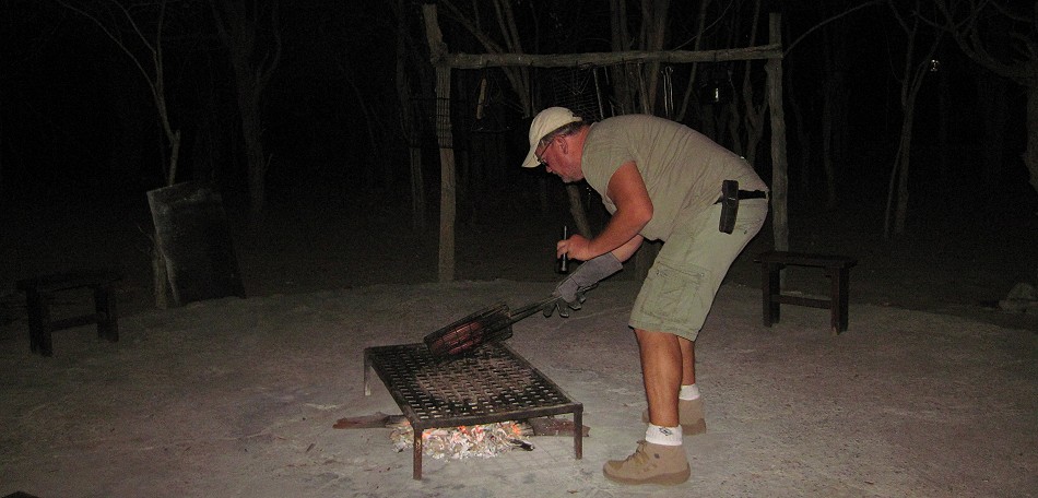Barbeque im Kapula South Camp