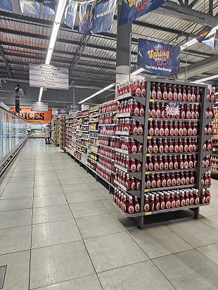 Einkaufen in Victoria Falls, Pick n Pay