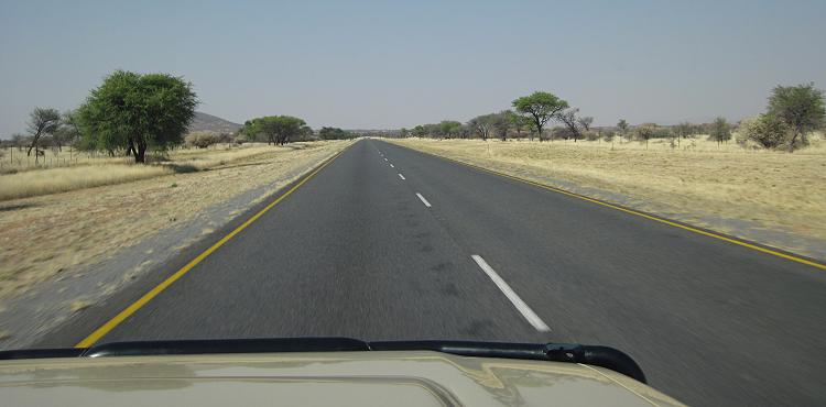 mit Land Cruiser und Dachzelt durch Namibia