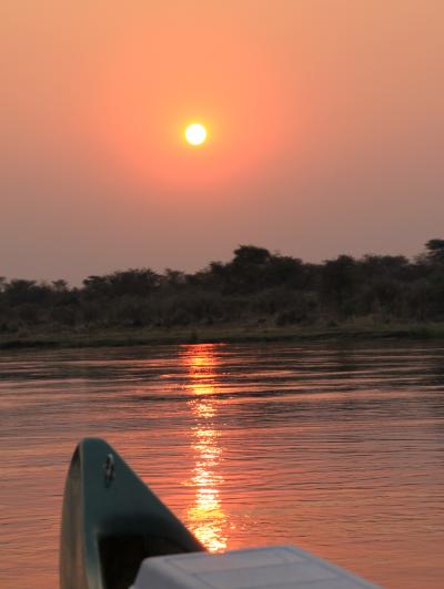 mit dem Kanu auf dem Zambesi, mana pools canoe trail