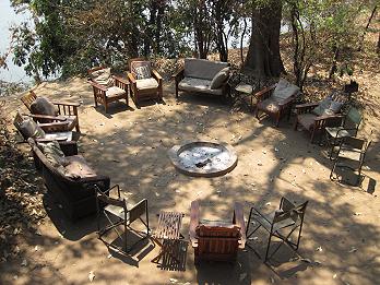 Vundu Camp - Mana Pool National Park