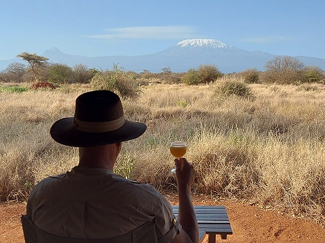 Der Kilimanjaro direkt vom Bett aus
