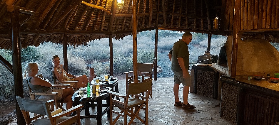 selbstgemachte Pizza im Amboseli Bush Camp