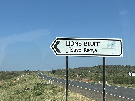 Lions Bluff Lodge