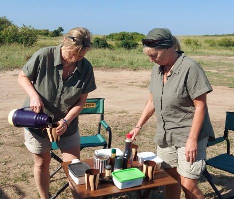 Buschfrühstück in der Masai Mara