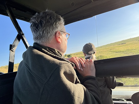 auf Pirschfahrt zwischen Grosswild in der Masai Mara