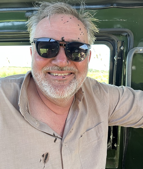 Land Cruiser im Schlammloch