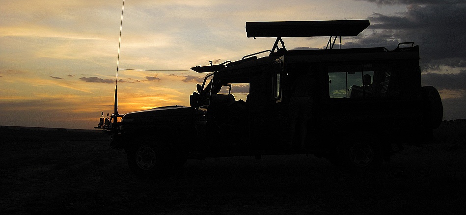 Sundowner in der Masai Mara