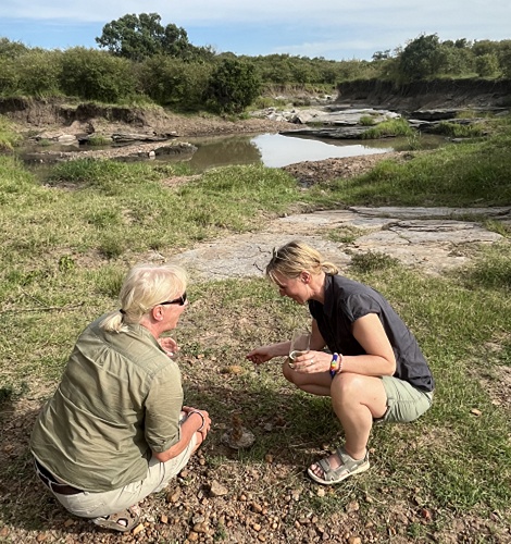 Petra und Silke am Talek River
