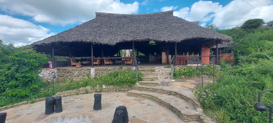 Soroi Leopards Lair Cottages - Self Cattering - Lumo Conservancy - Tsavo West