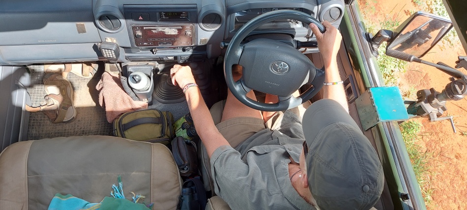 Auf Pirschfahrt im Lumo Conservancy