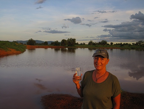 Sundowner in der Wildnis des Lumo Reservates