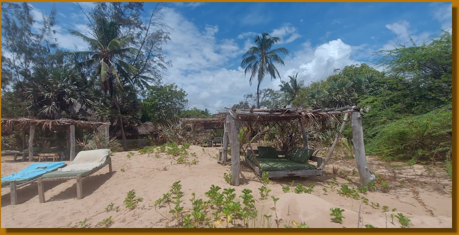 She Chale, Malindi She Chale Beach